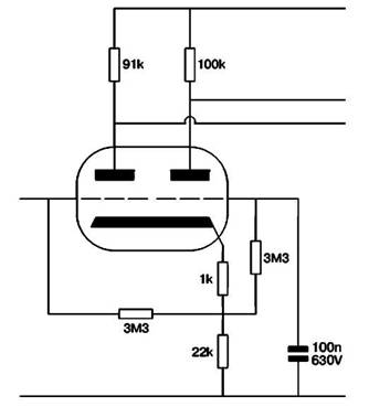 Фазоинвертор с катодной связью, используемый в усилителе Leak TLI2+